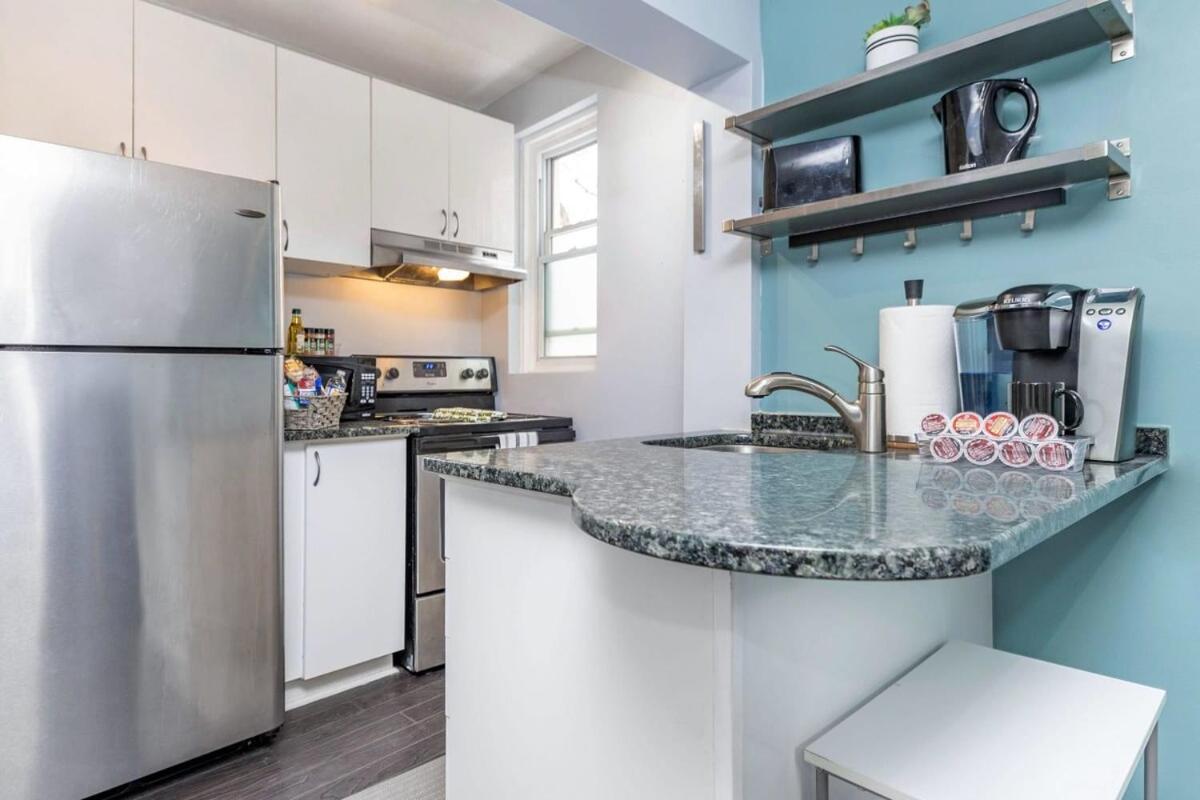 Pet-Friendly Home - Near Chinatown & Little Italy 渥太華 外观 照片