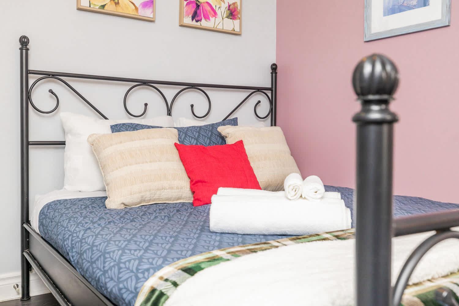 Pet-Friendly Home - Near Chinatown & Little Italy 渥太華 外观 照片
