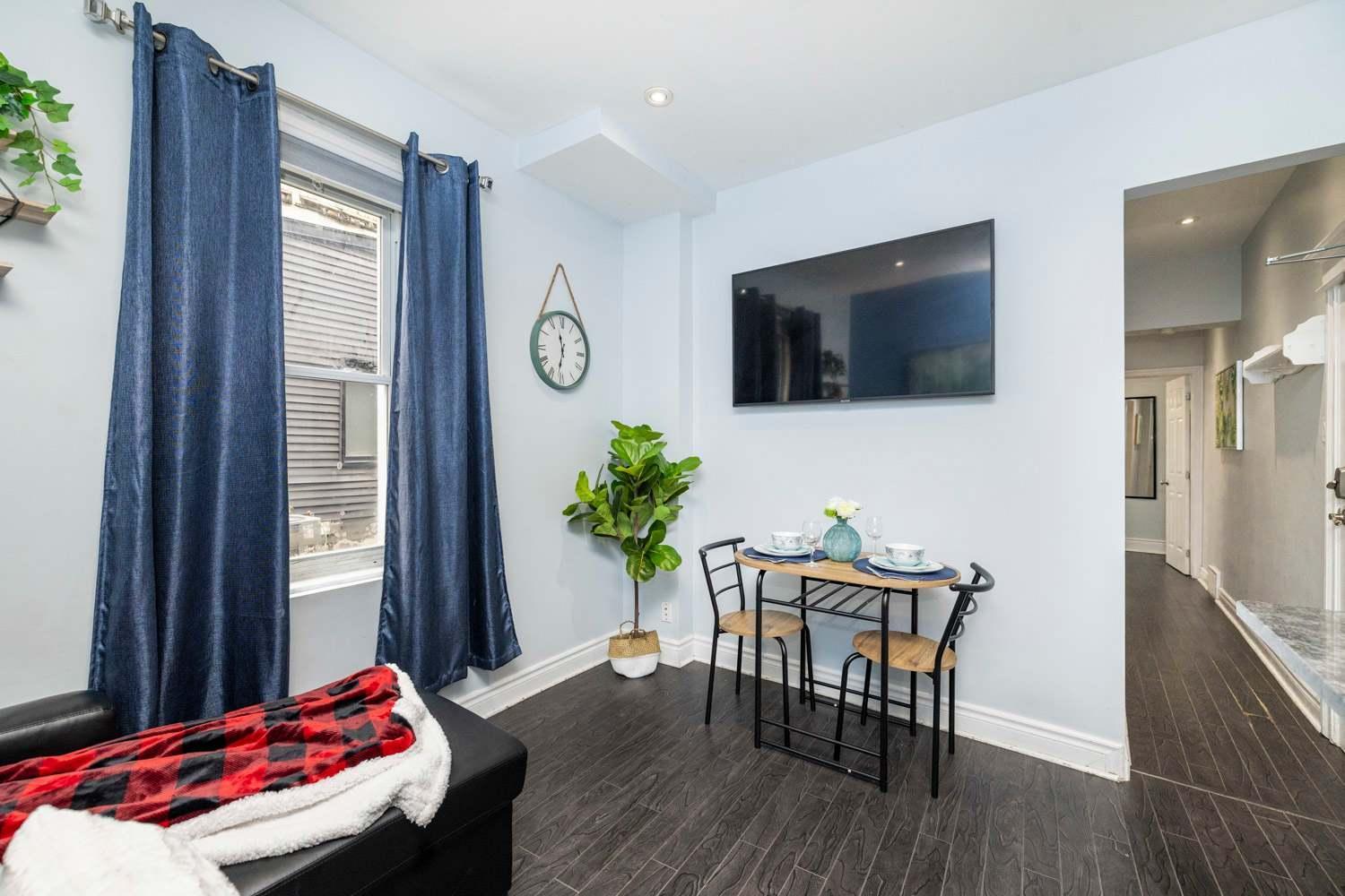 Pet-Friendly Home - Near Chinatown & Little Italy 渥太華 外观 照片